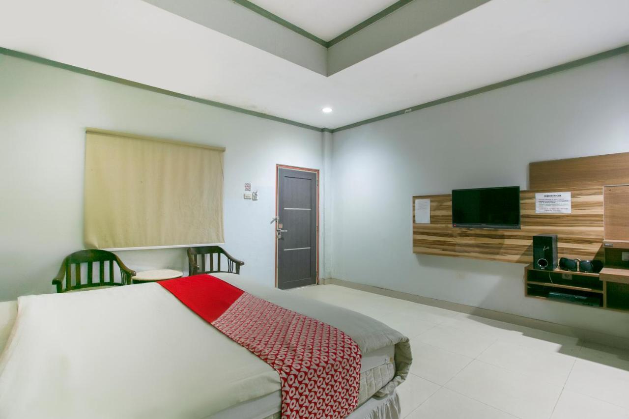 Oyo 3031 Hotel Regenerasi Banjarmasin  Exteriör bild